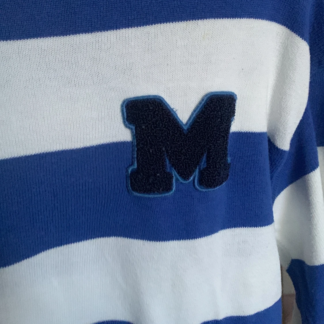 Randig blåvit tröja från Zara 💙🤍 - 1