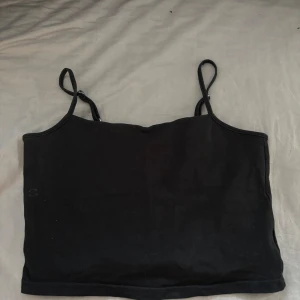 Linne, topp  - Säljer fyra olika linnen, 