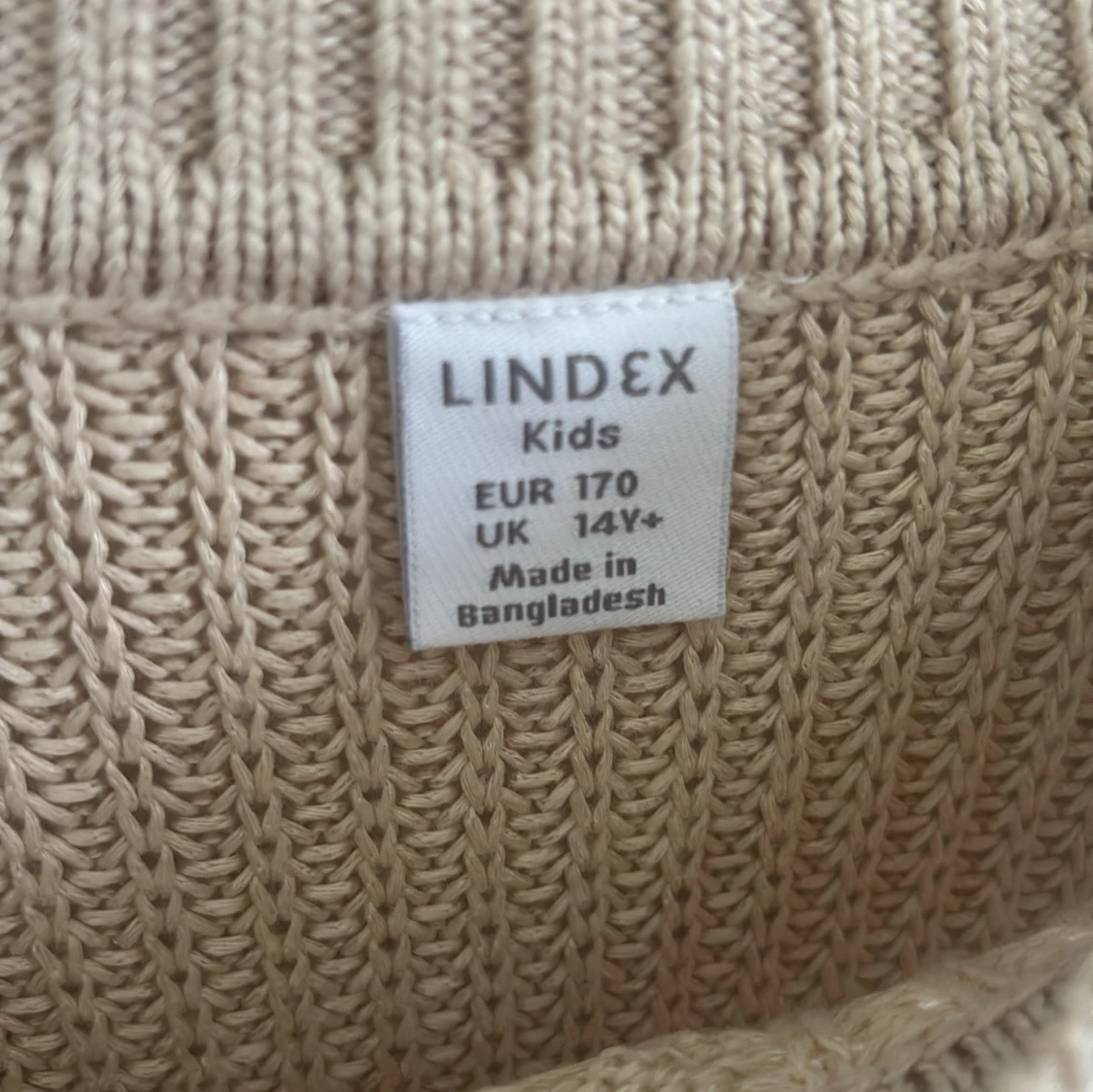 Beige stickad tröja från Lindex - 1