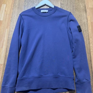 Stone Island - Stone island I fint skick storlek s, köpt på mos ska nog gå att få kvitto om jag hittar igen det