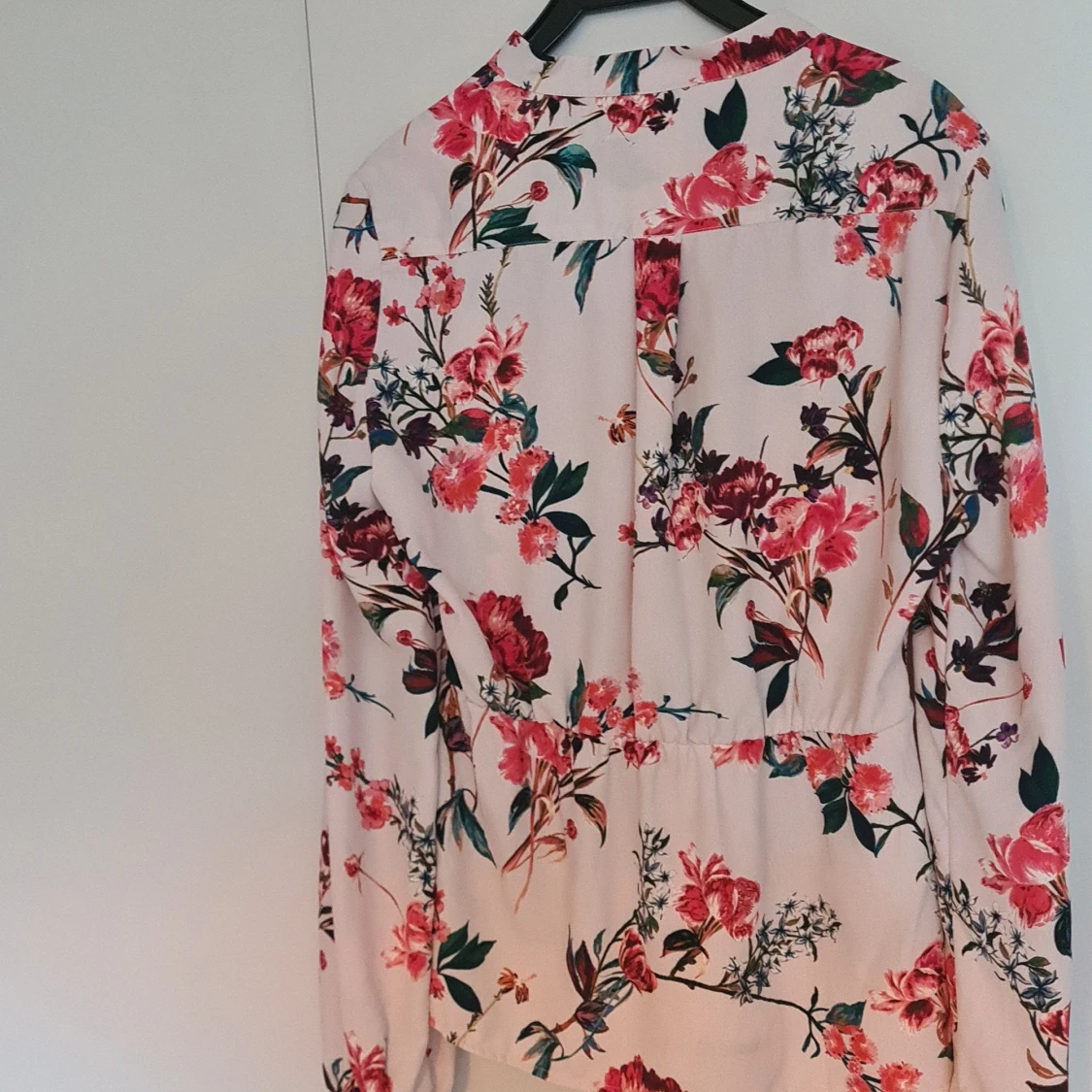 Mönstrad blus från Morgan i storlek 40 - 4