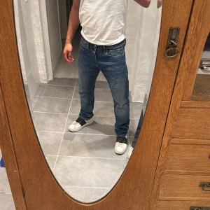 Replay jeans  - Ett par snygga jeans från Replay i storlek W31 L32 i modellen Donny
