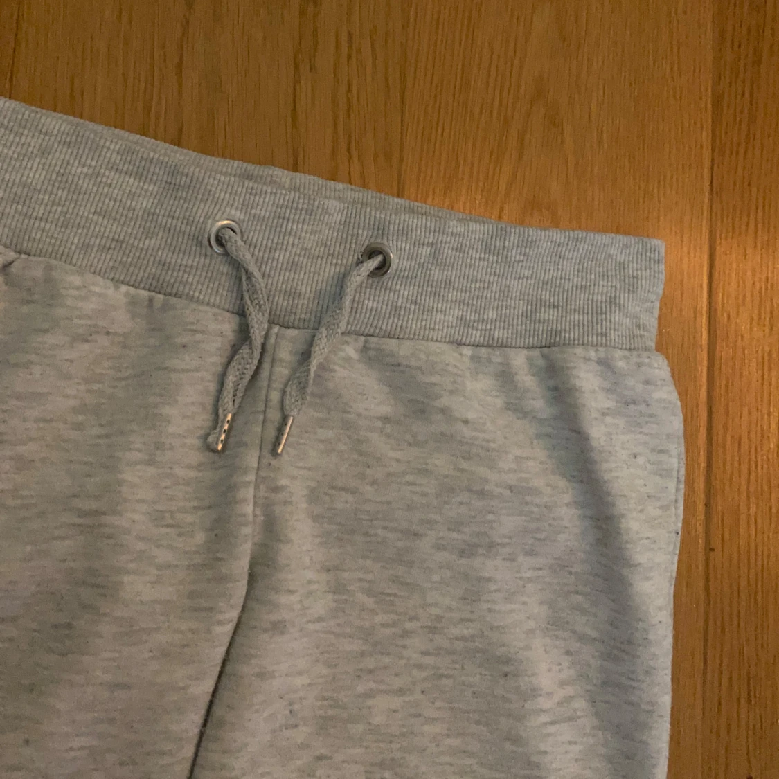 Ljusgrå jätte mjuka mjukisbyxor!! - 1