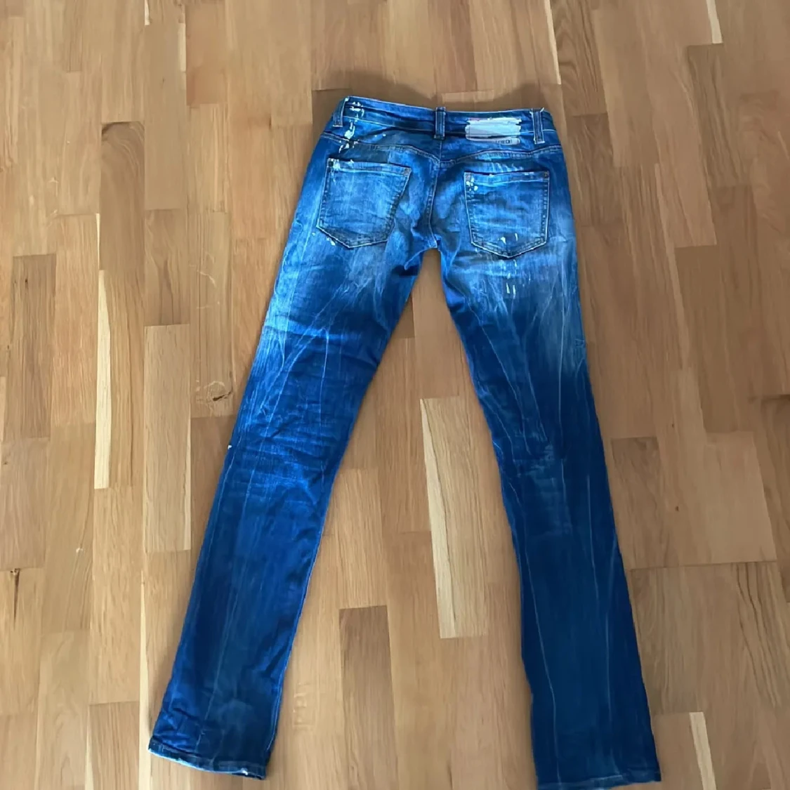 Dsquared Jeans W29 L32 - 1