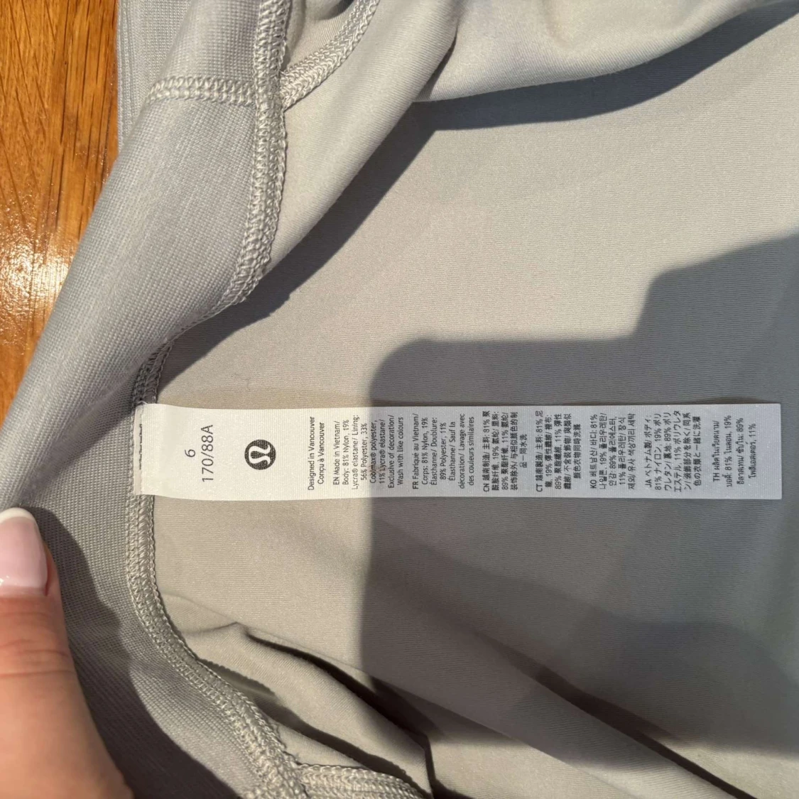 Mint grön lulu lemon zip up❤️(storlek 6) - 2