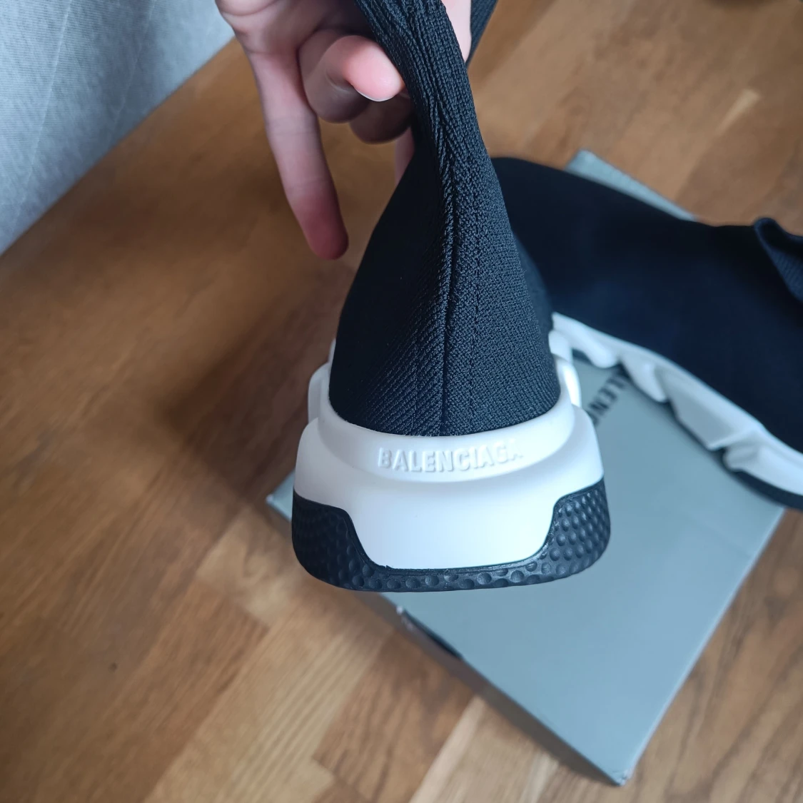 Svarta runners | strl. 44 - 3