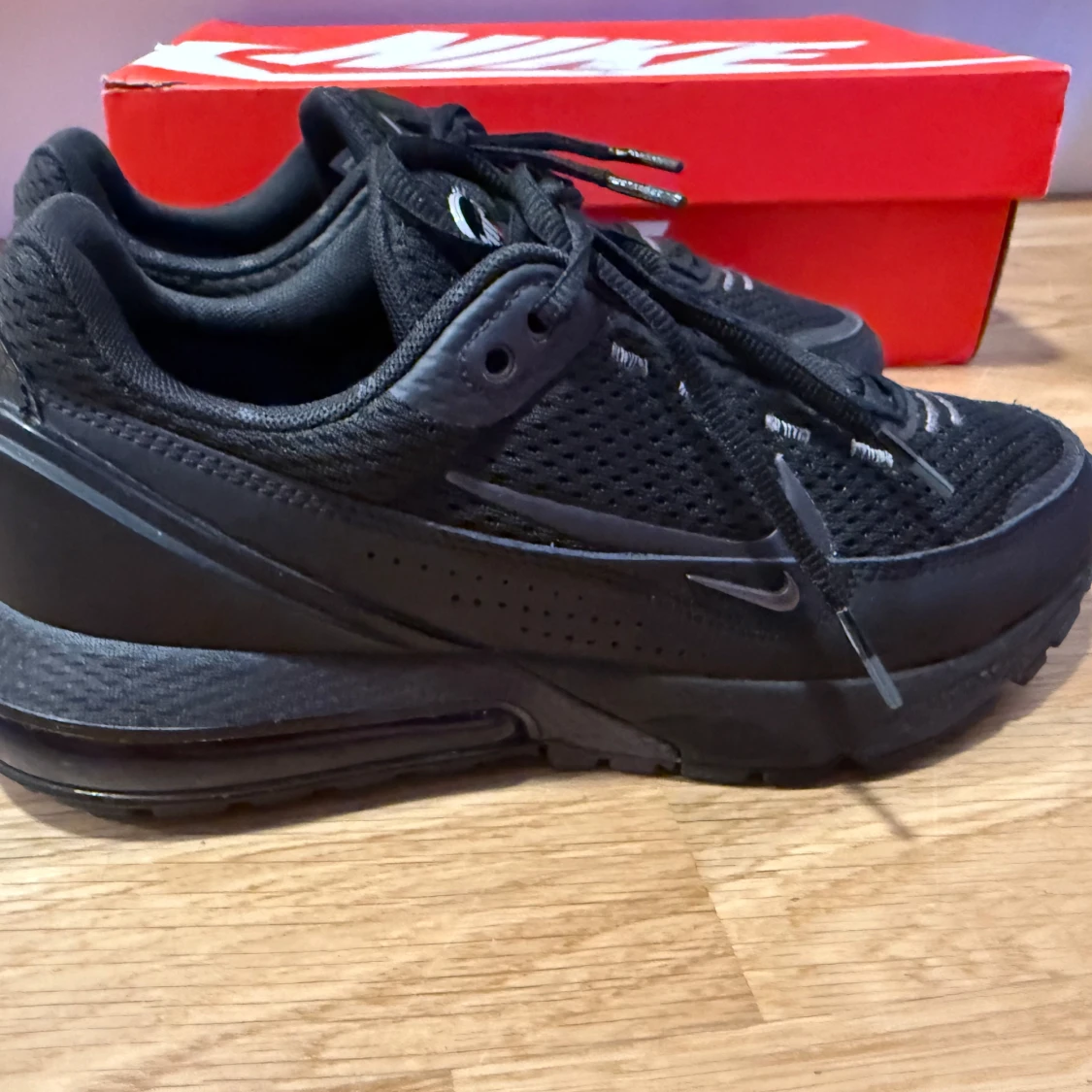 Svarta Nike Air Max Pulse sneakers - 2