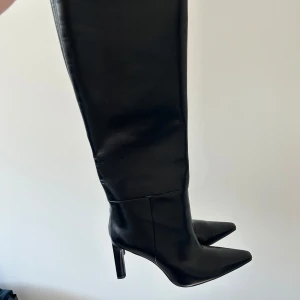 Boots - Boots från hm som tyvärr är för små.