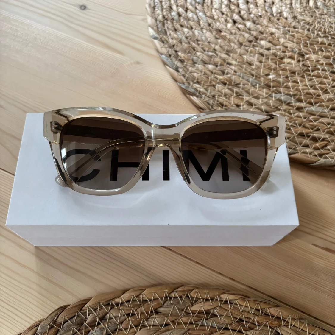 Beige(Eqru) solglasögon CHIMI storlek07 - 1