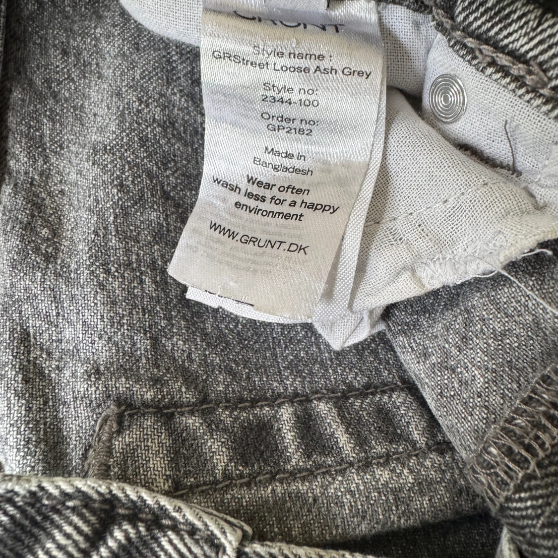 Grå loose fit jeans från Grunt - 2