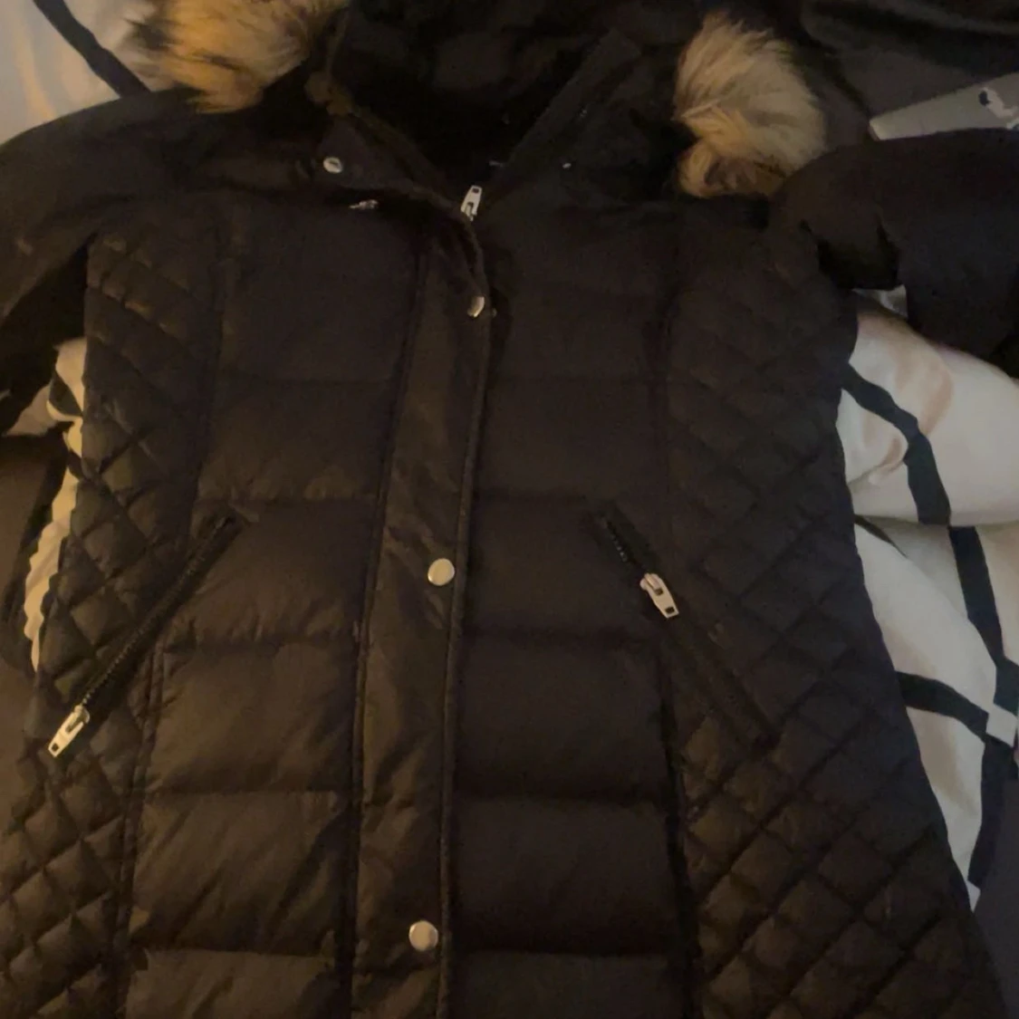 Svart Rockandblue pufferjacka med fuskpäls