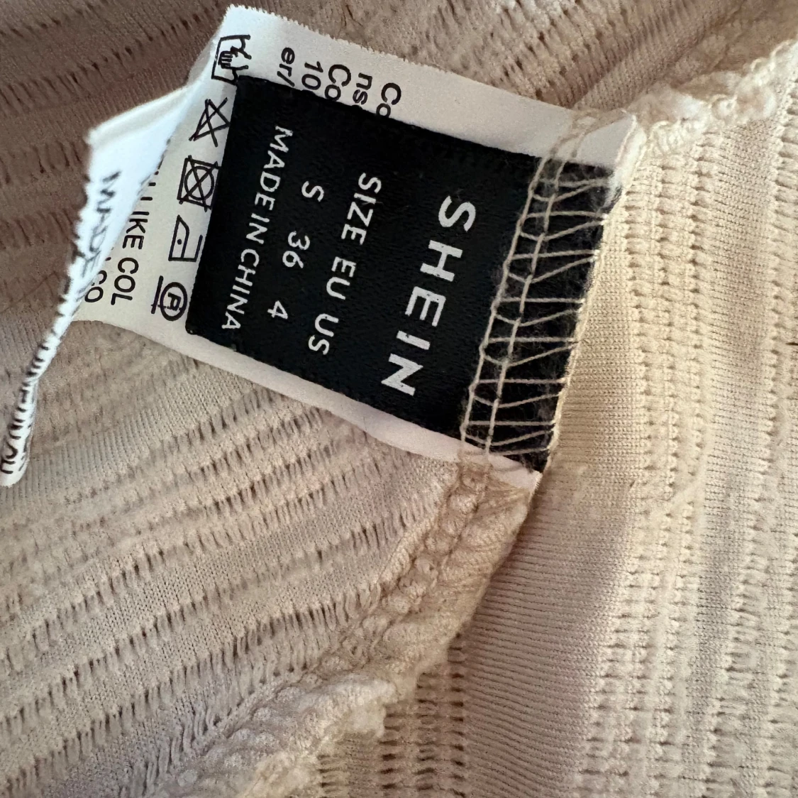 Skjorta och kjol - 4