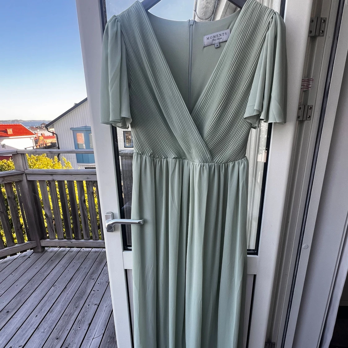 Ljusgrön långklänning