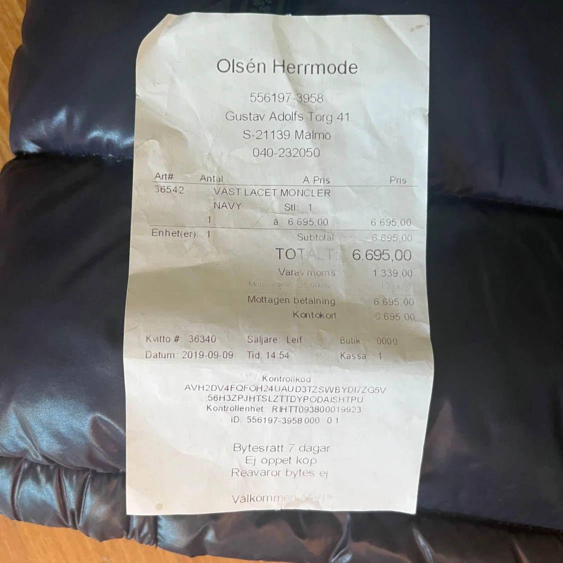 Moncler lacet väst - 4