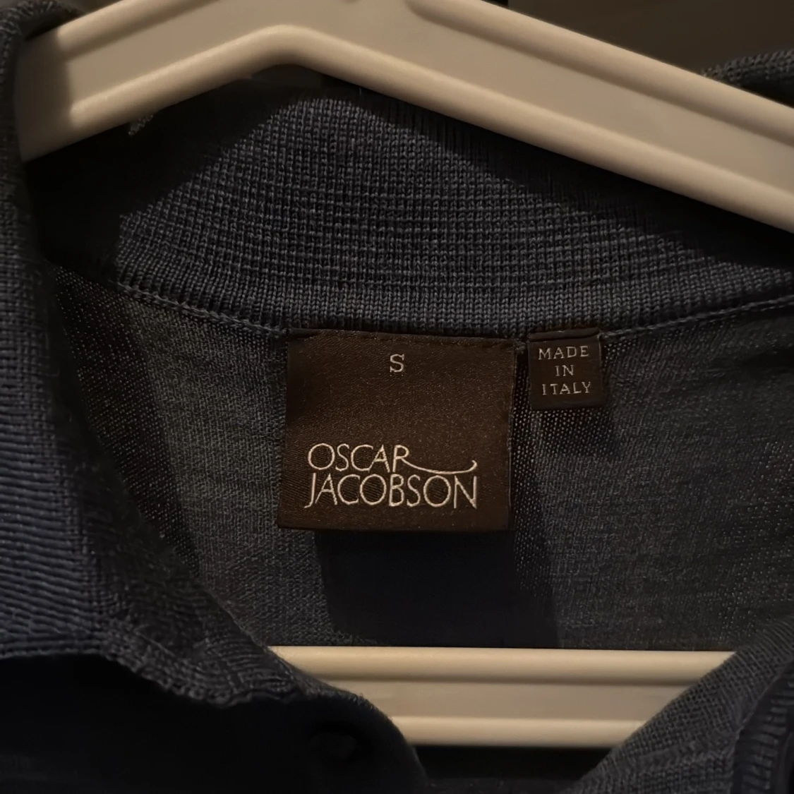 Blå pikétröja från Oscar Jacobson - 1