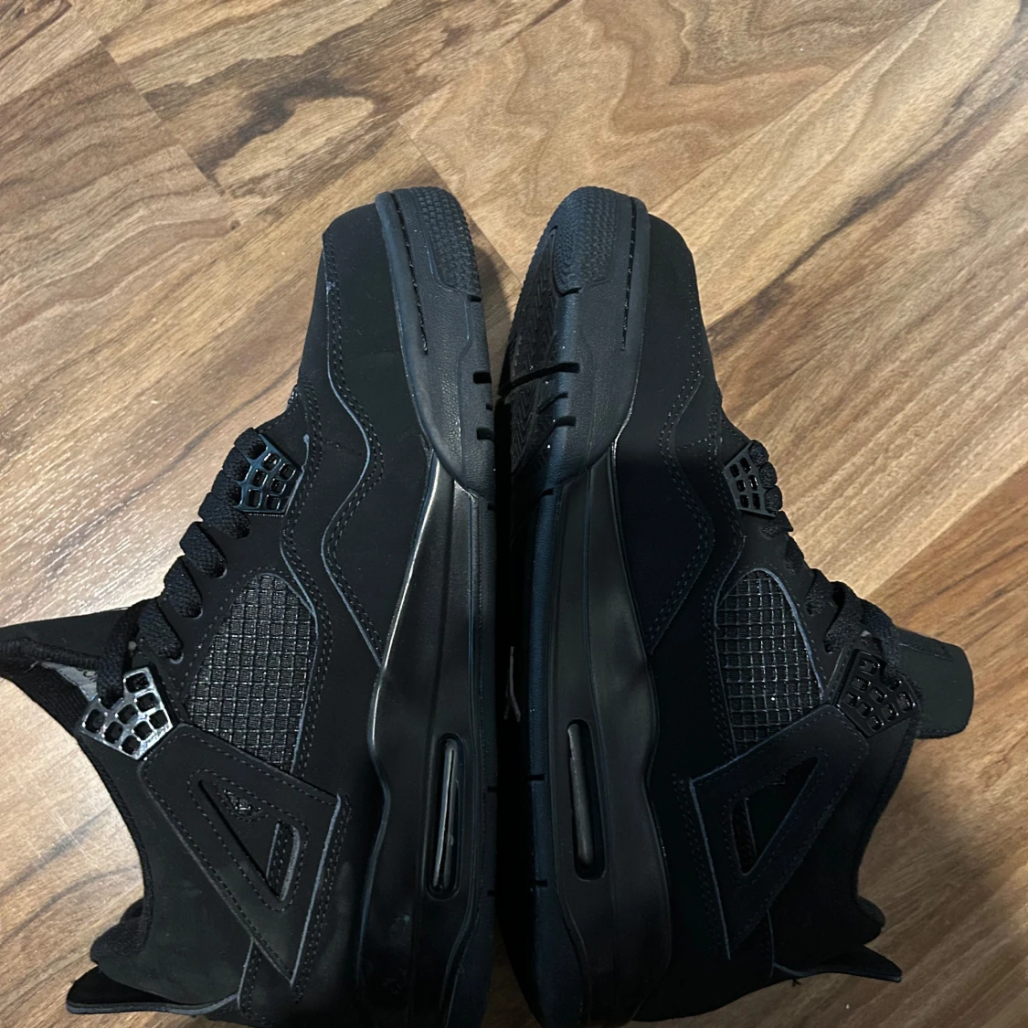 Jordan 4 black cats - 2