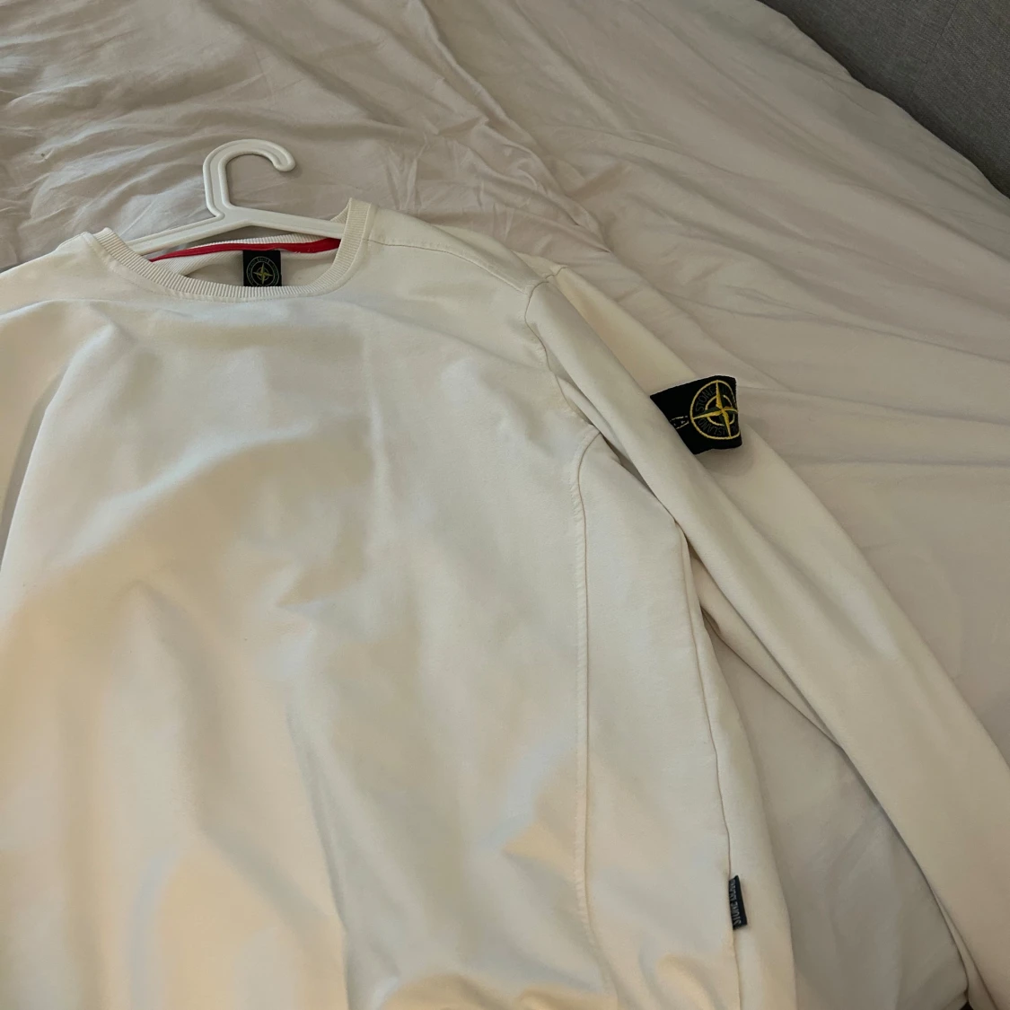 Vit sweatshirt från Stone Island - 1