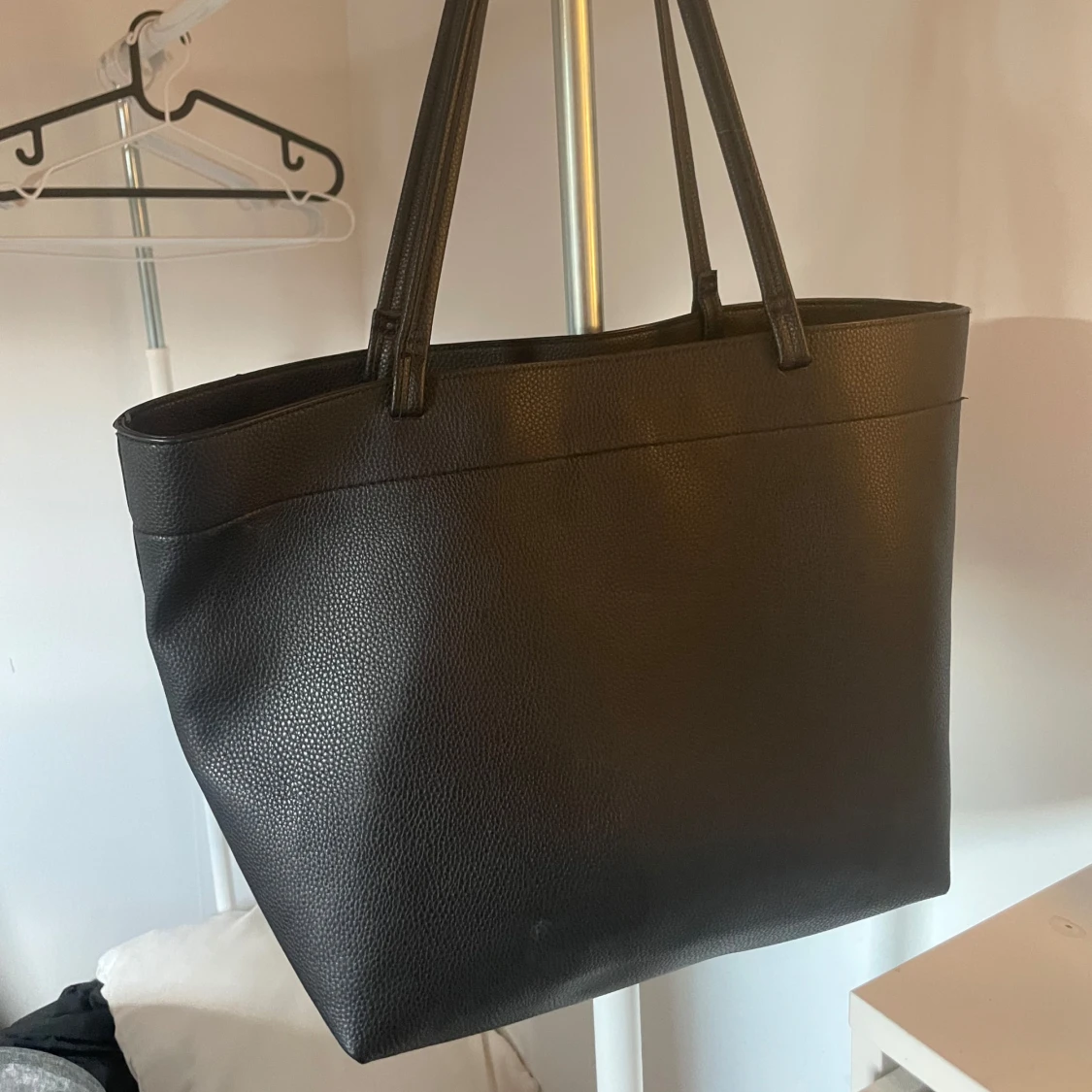 Svart shoppingväska från ONLY