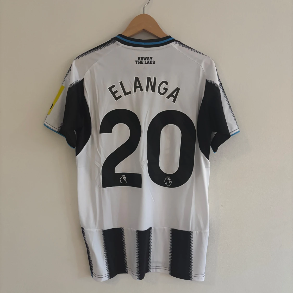 Anthony Elanga fotbollströja Newcastle 25/26