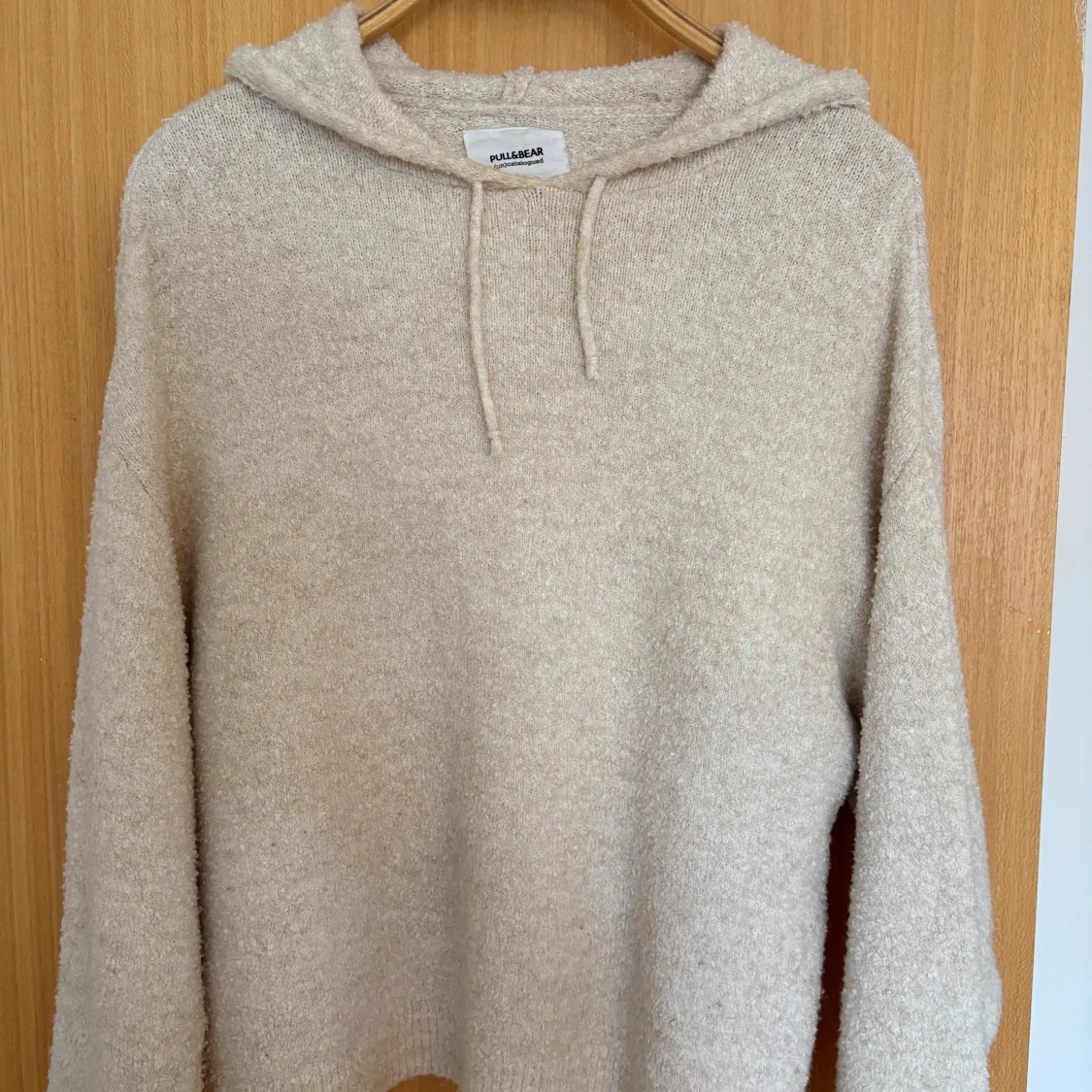 Stickad hoodie från Pull&Bear - 1