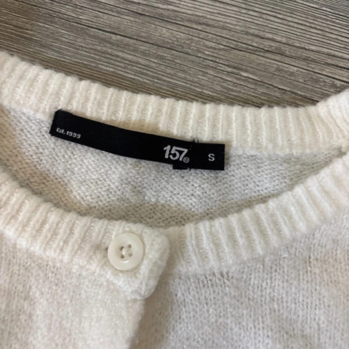 Vit stickad kofta från 157 - 1