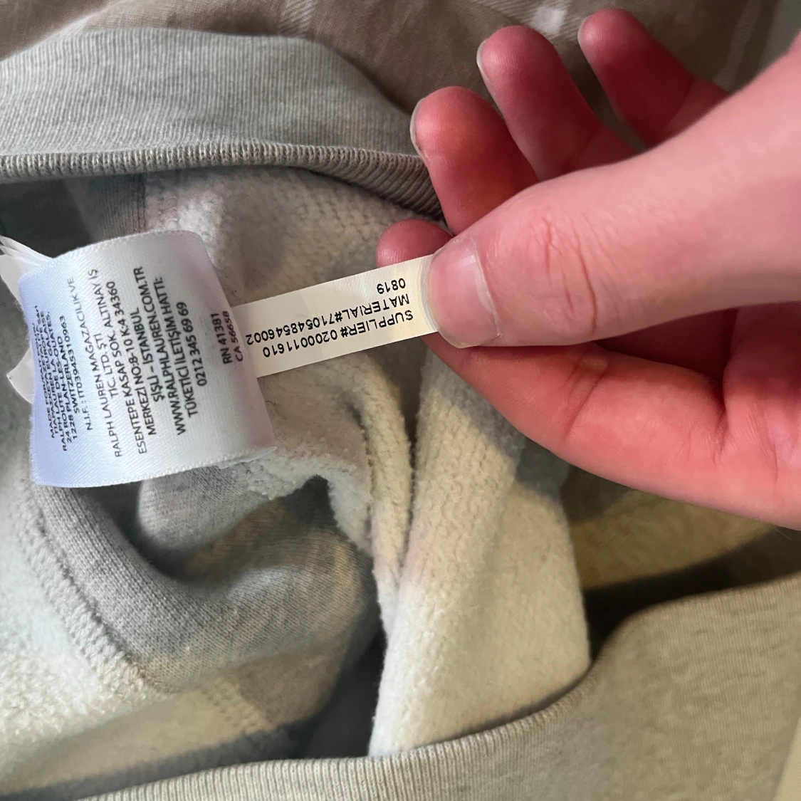 Grå hoodie från Polo Ralph Lauren - 4