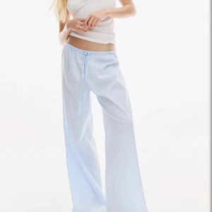 Randiga pyjamas byxor - Super sköna randiga pyjamas byxor i bomull❤️