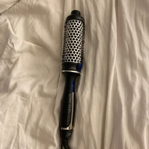 björn axén värme borste  - fint skick! köpt för 599kr 