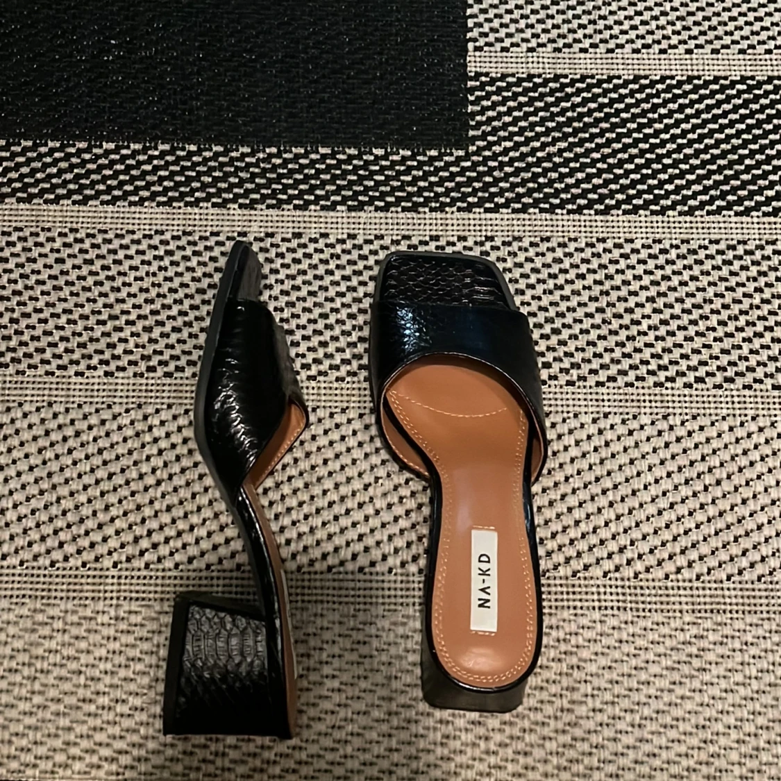 Svarta sandaler från NA-KD - 1