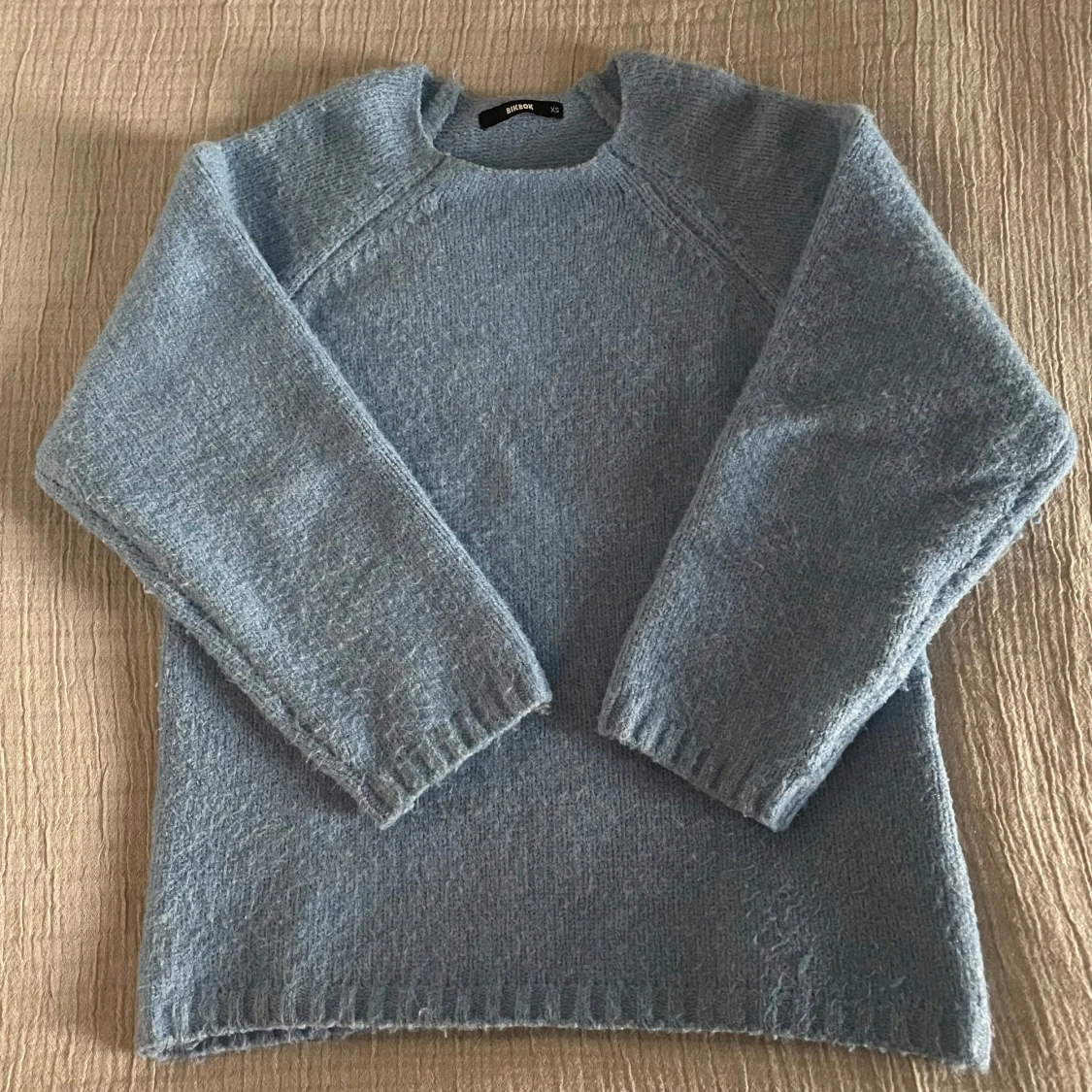 Ljusblå stickad tröja från Bikbok - 2