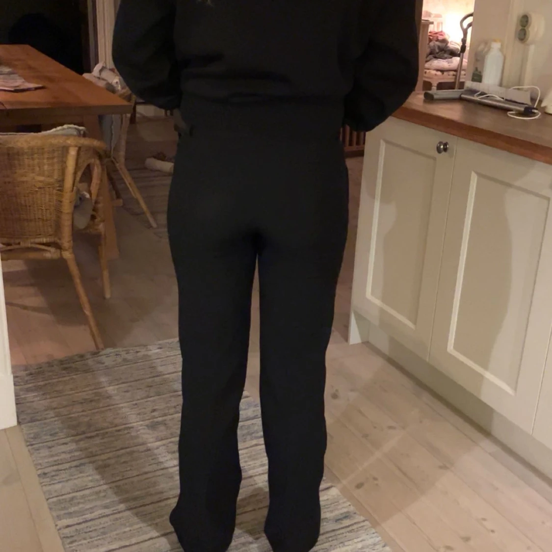 Svarta kostymbyxor - 1