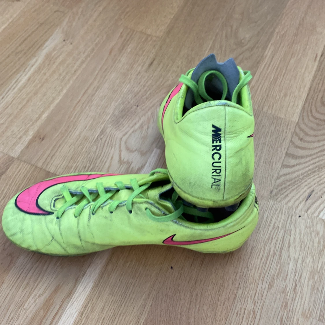 Nike Mercurial fotbollsskor gul/rosa - 3