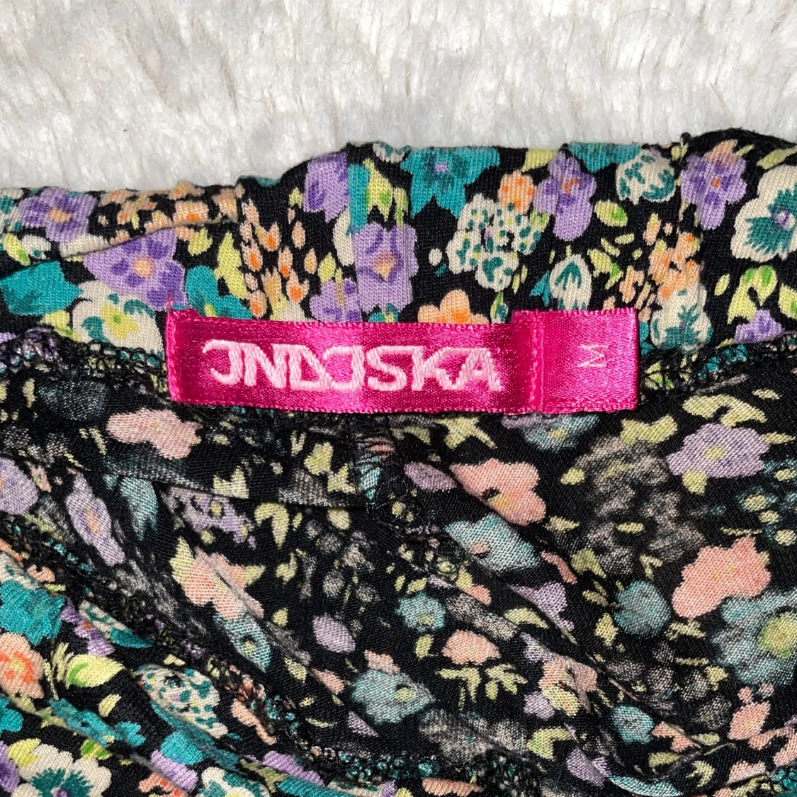 Blommig sommarkjol  - 2