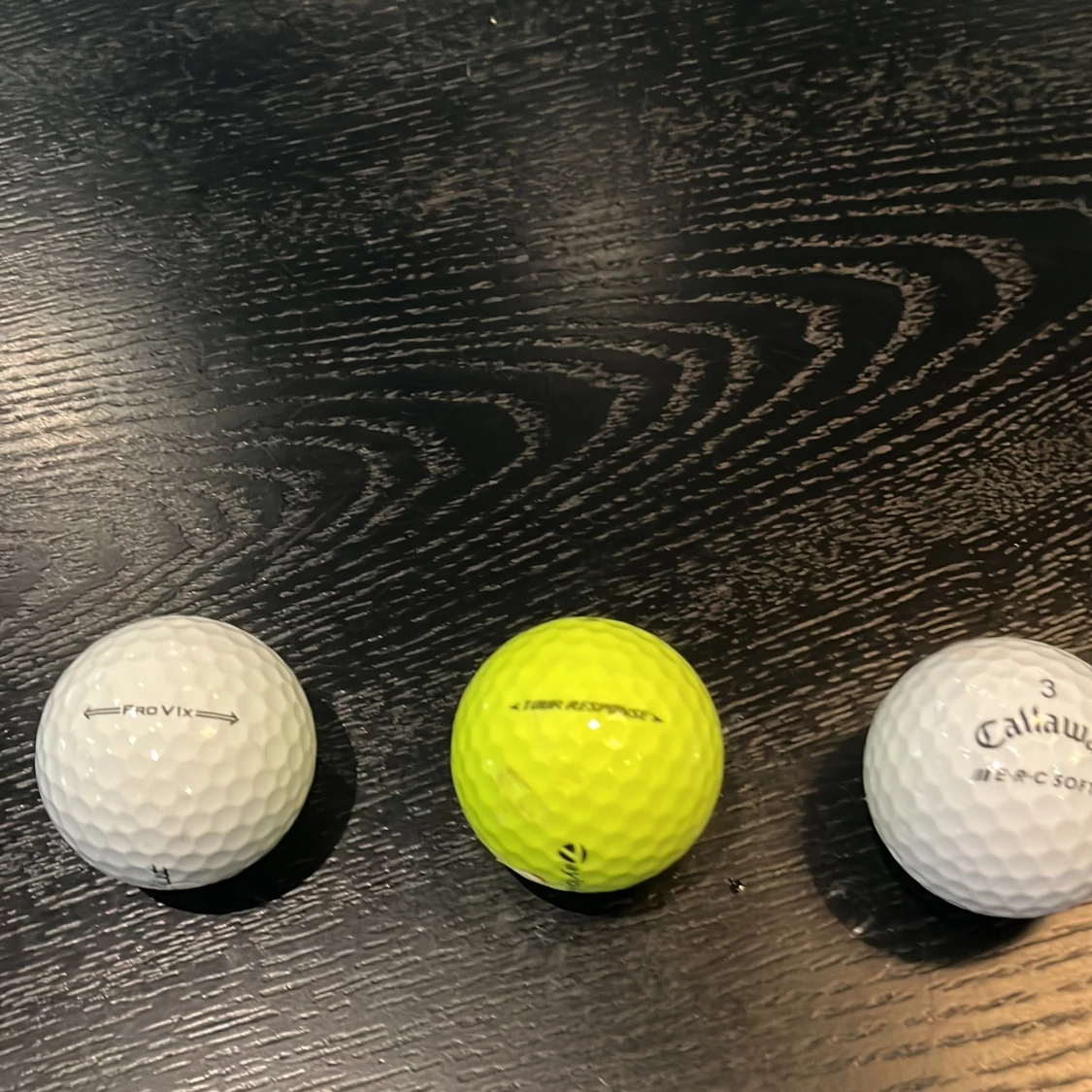 Golfbollar: Titleist Pro V1x, TaylorMade, Callaway ERC Soft - 1