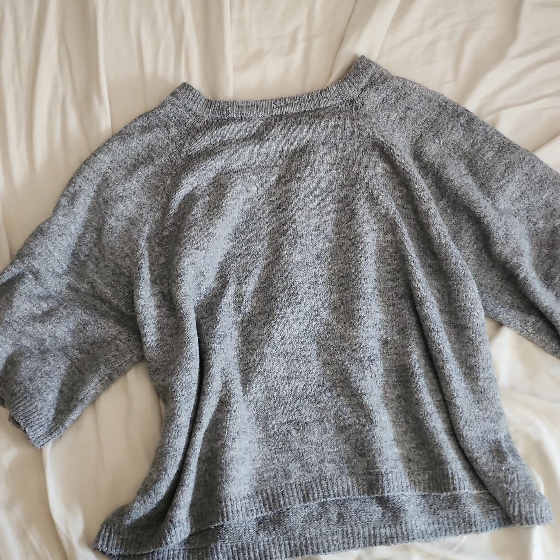 Grå stickad tröja från 157 - 1