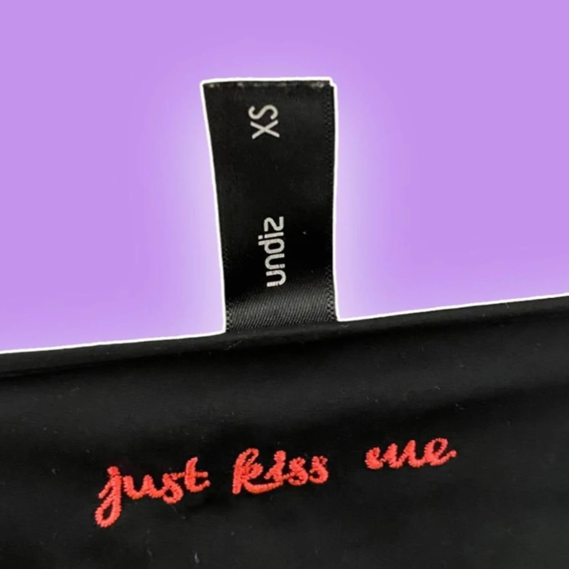 Svart spetsig linnetopp från Undiz - 3