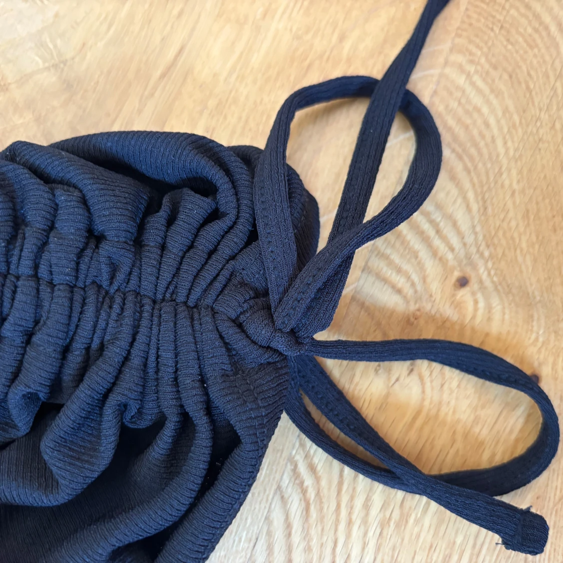 Svart ribbad kortklänning H&M Divided - 4