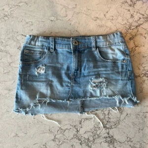 Vintage Jeanskjol  - Jättefin vintage jeanskjol!💕