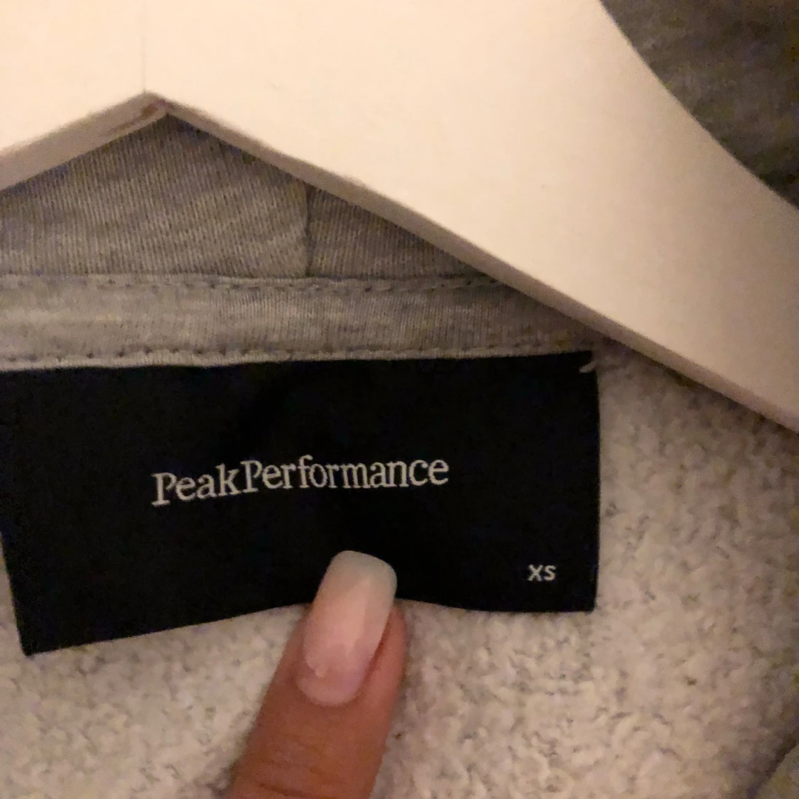 Grå hoodie Peak Performance XS - 1