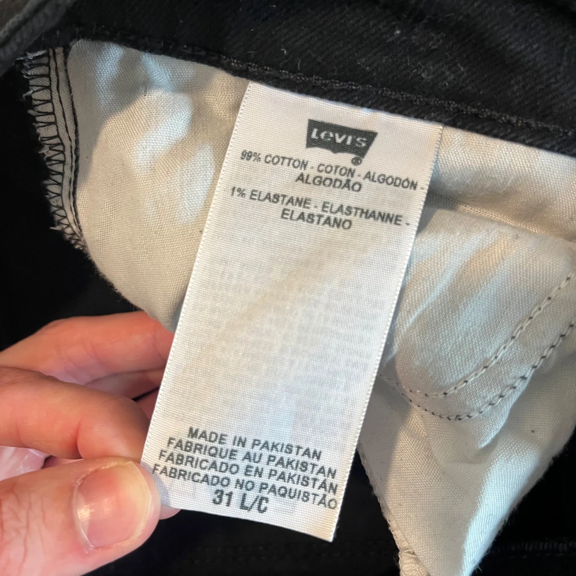 Levi's svarta straight jeans - 2