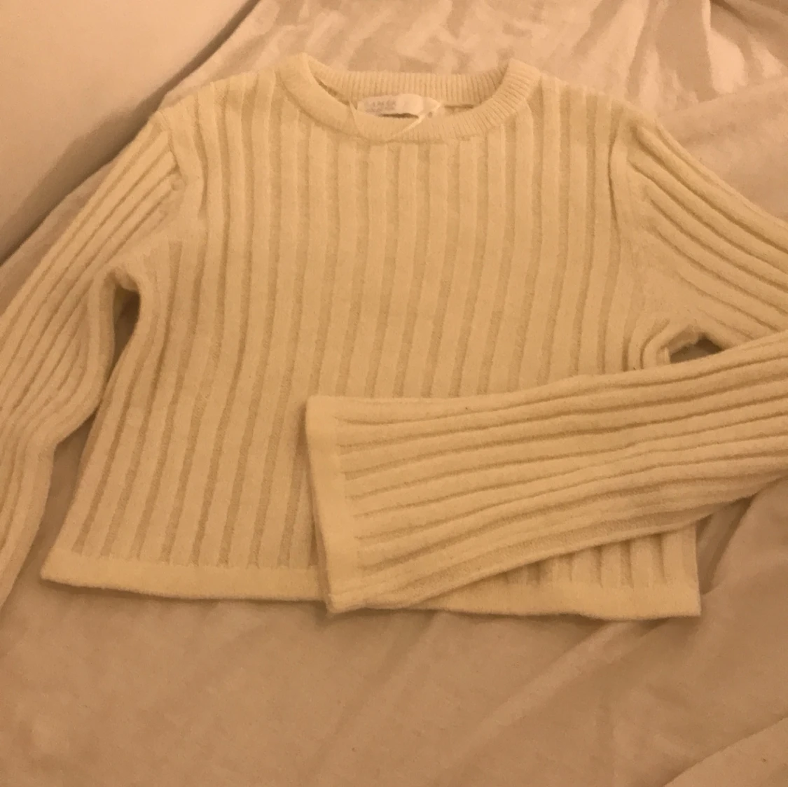 Beige ribbstickad tröja Samsa Collection