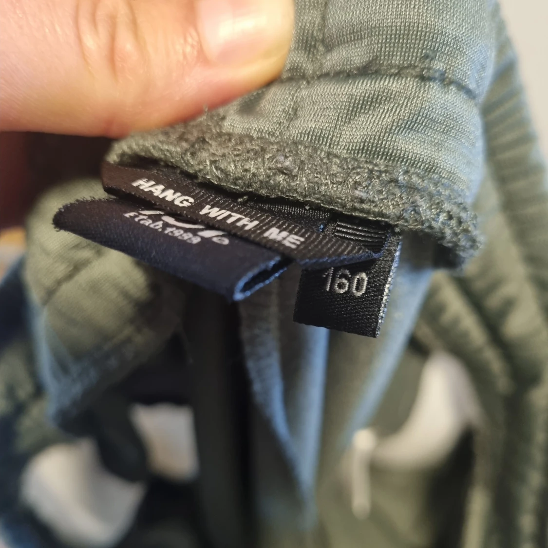 Grön vindjacka från Hang With Me + byxor - 3