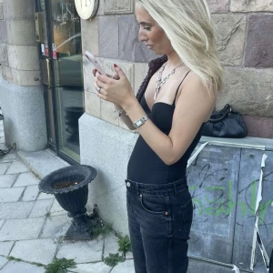 Body - Såå snygg och eftertraktad body från H&M!💓