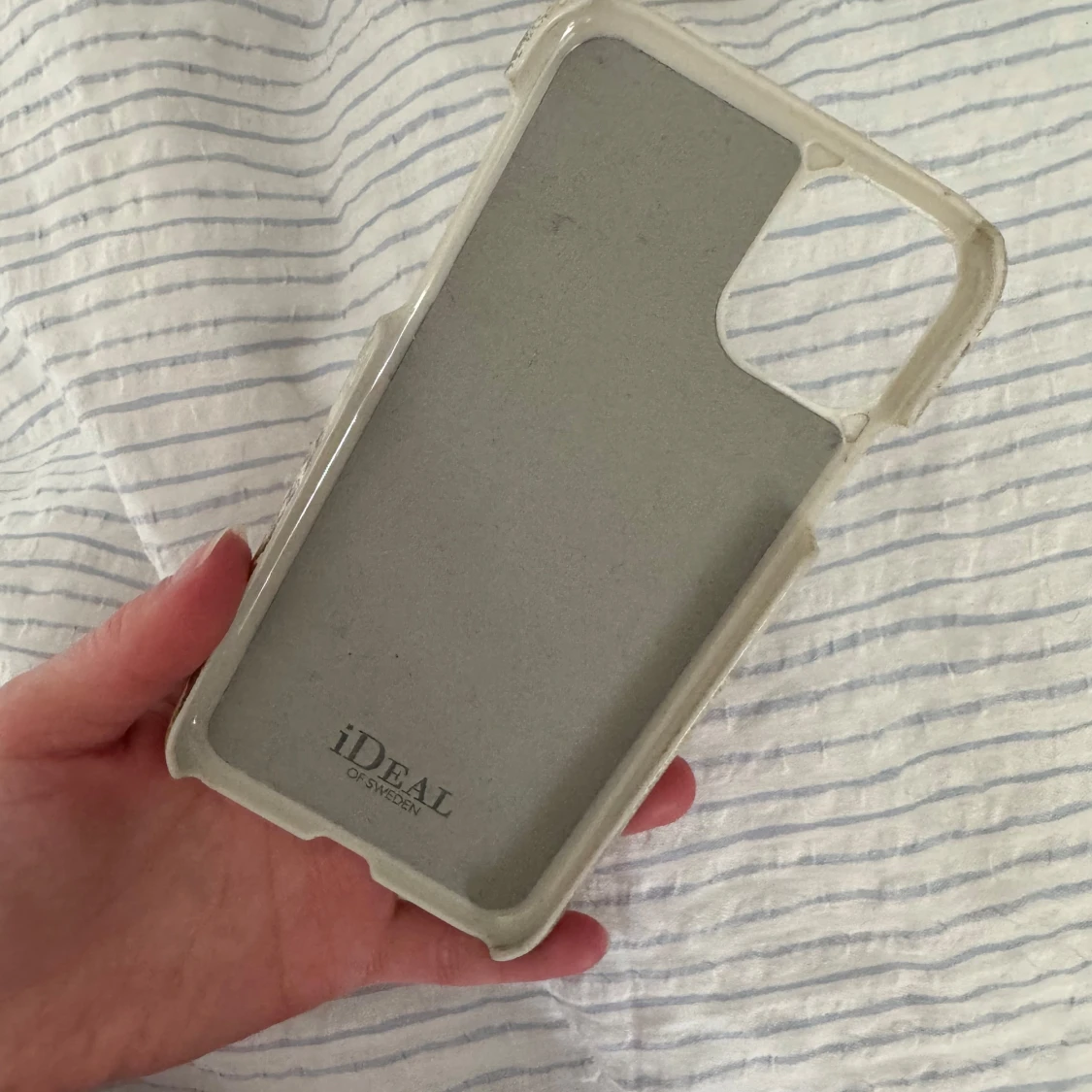 Sparkle Greige Marble skal iDeal of Sweden - 1