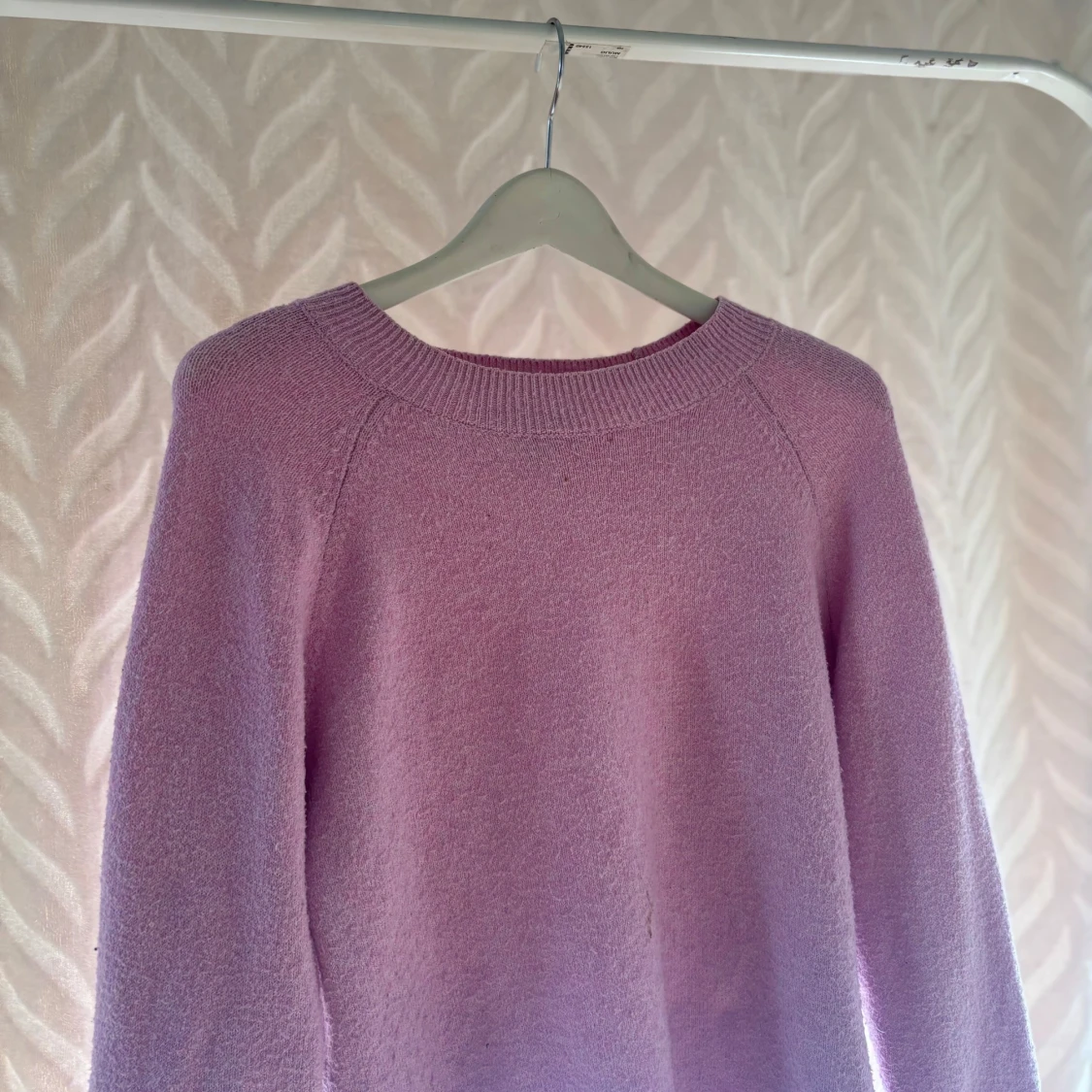 Rosa stickad tröja från Vero Moda