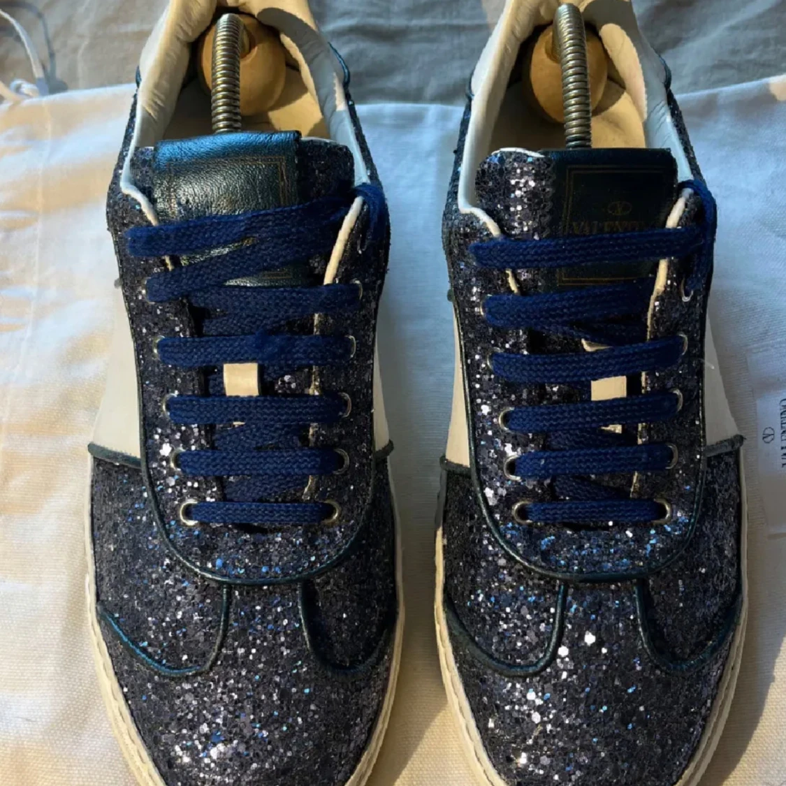 Valentino flycrews