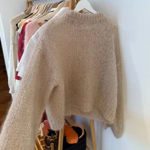 Beige stickad tröja - Super mysig beige stickad tröja❤️❤️ 