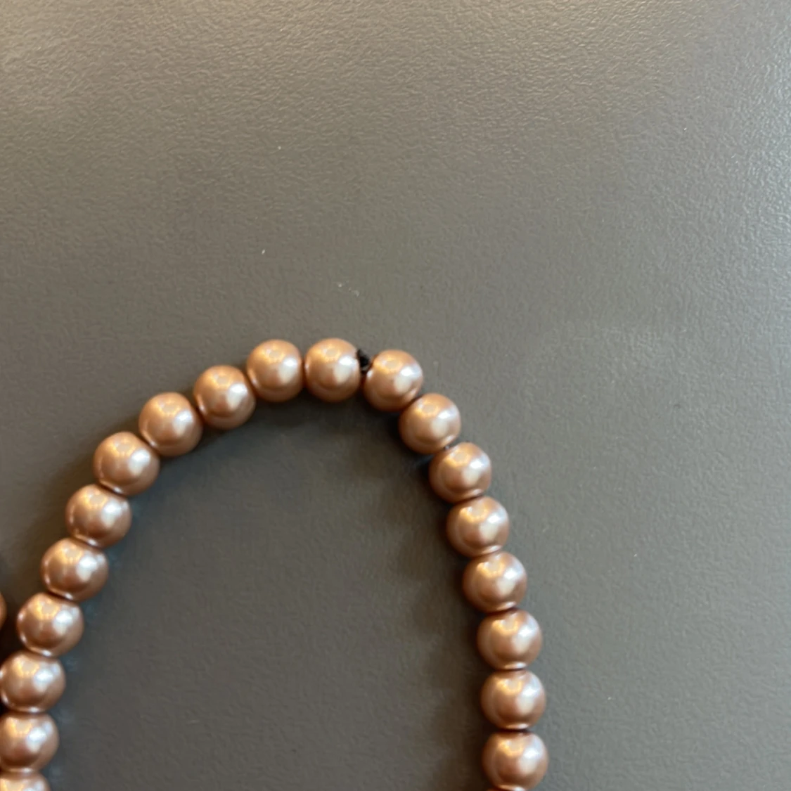 Pärlarmband i beige - 2