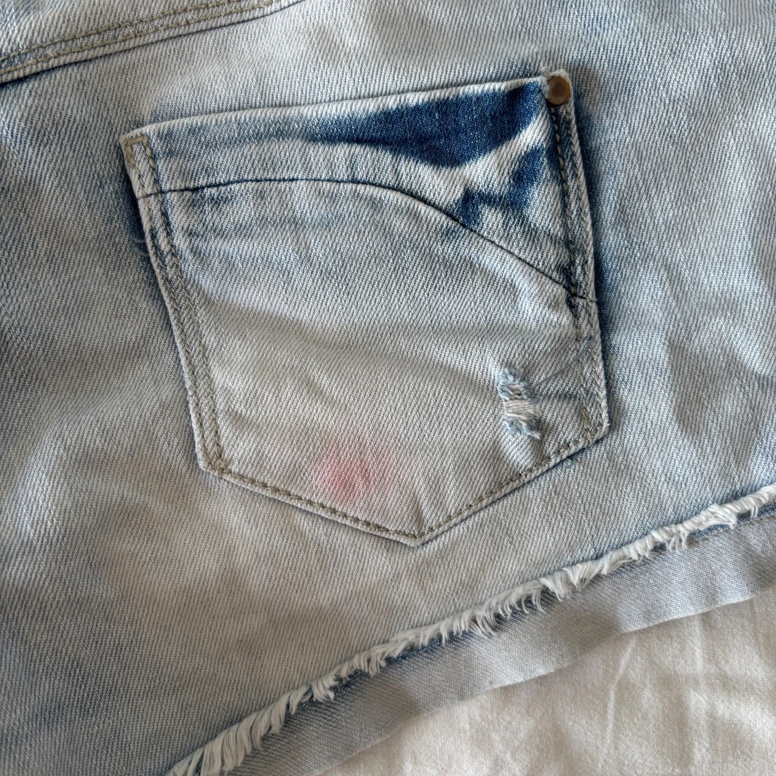 Lågmidjade jeansshorts  - 2