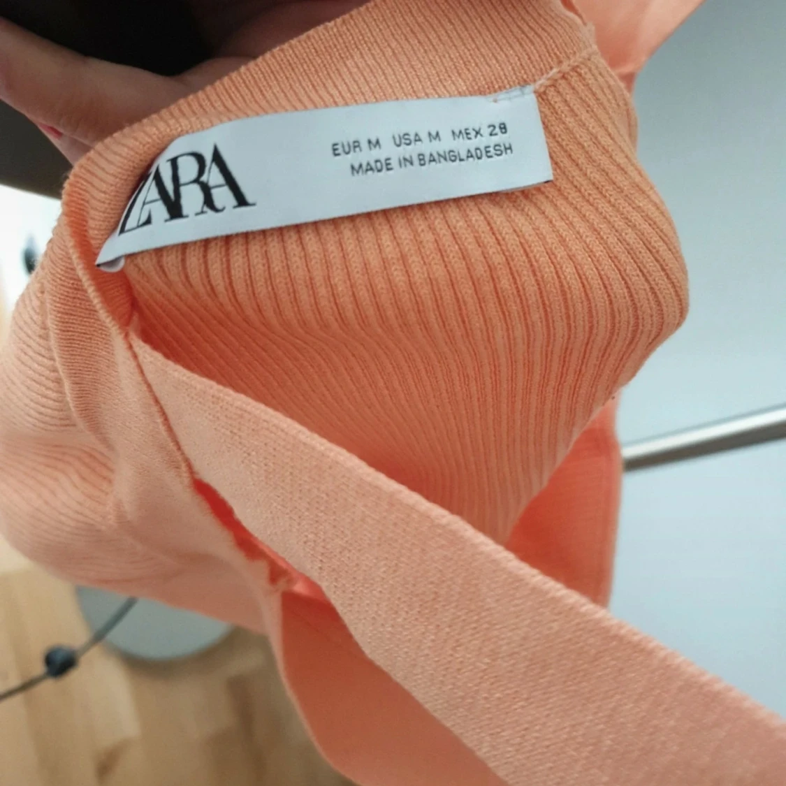 Persikofärgad ribbad linnetopp Zara - 2